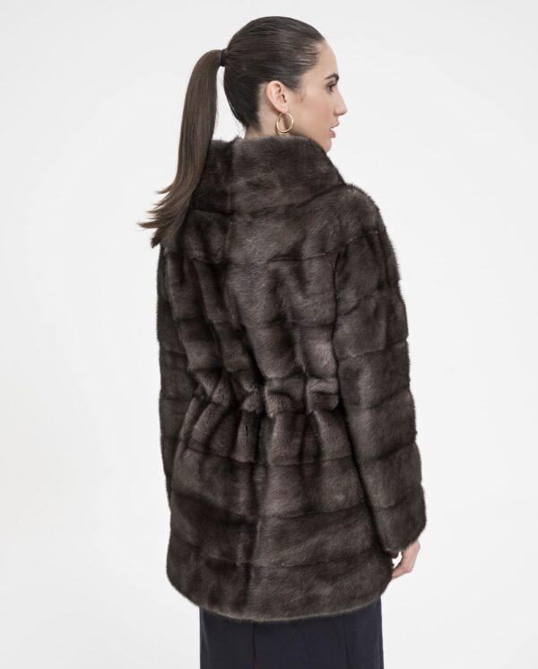 Abrigo de piel natural de visón Saga Furs marca Saint Germain
