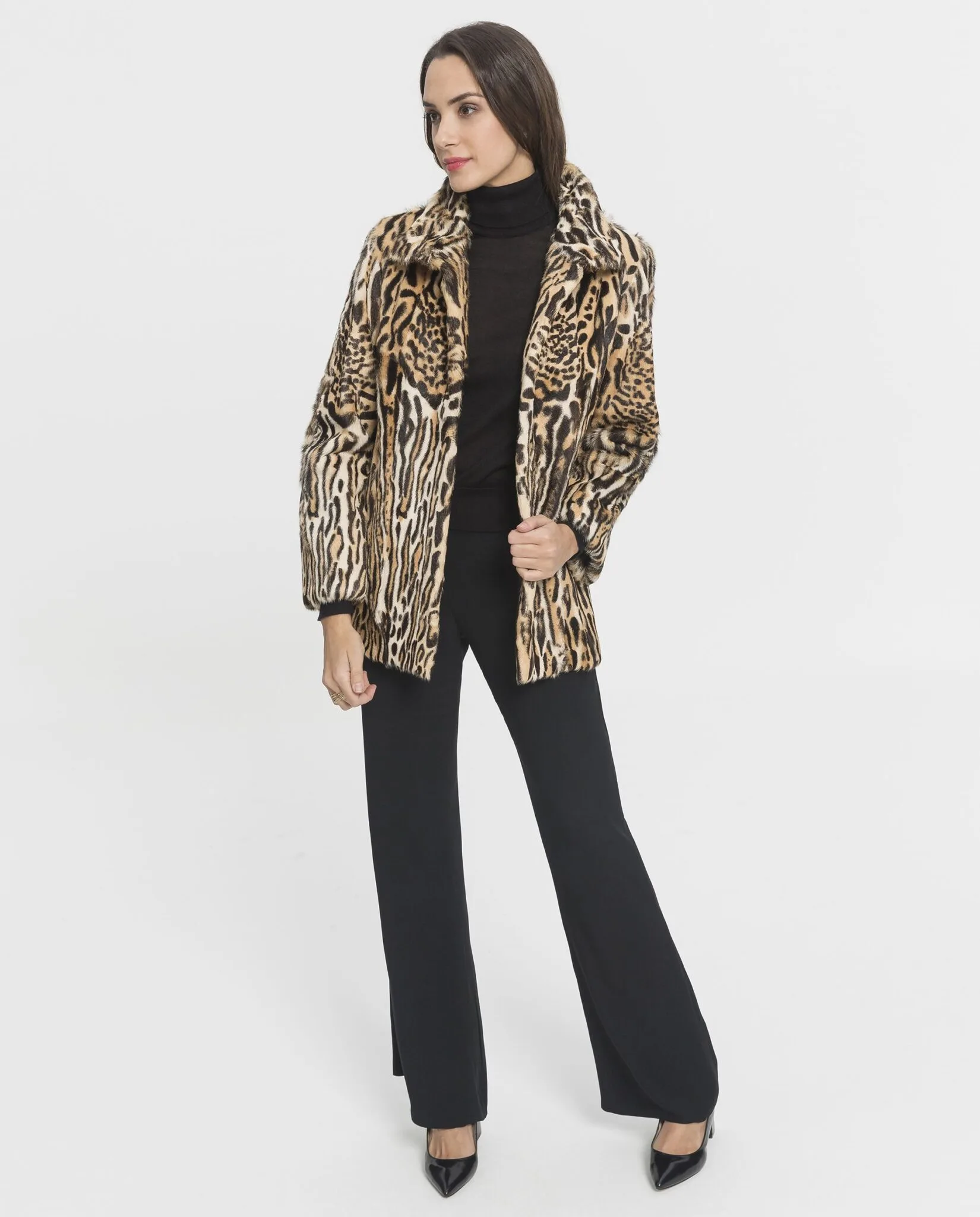 Chaqueta de piel kid con estampado de leopardo para mujer marca De la Roca