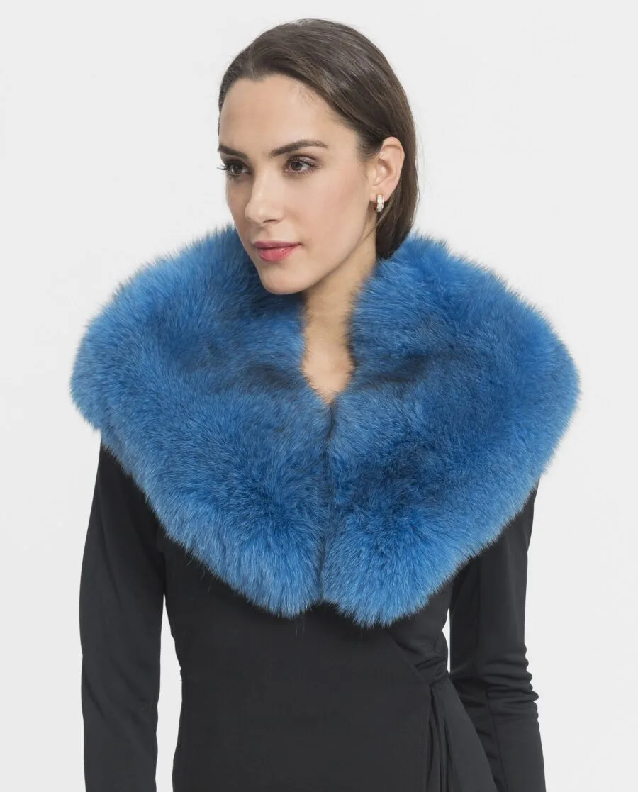Cuello largo azul de zorro Saint Germain