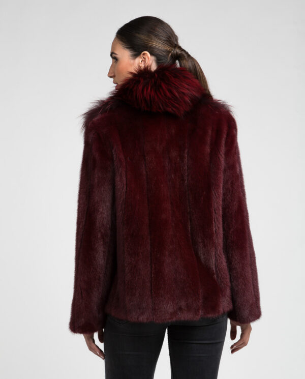 Chaqueta de pelo de visón y zorro en color burgundy para mujer marca De la Roca abrigo de visón rojo