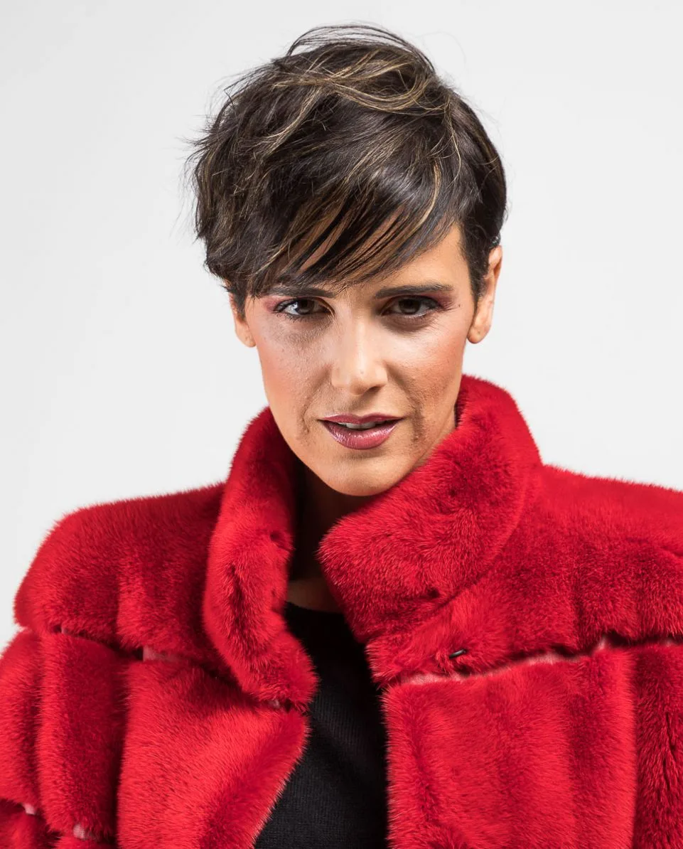 Chaquetón de mujer de pelo de visón con cuello levantado - Imagen 3