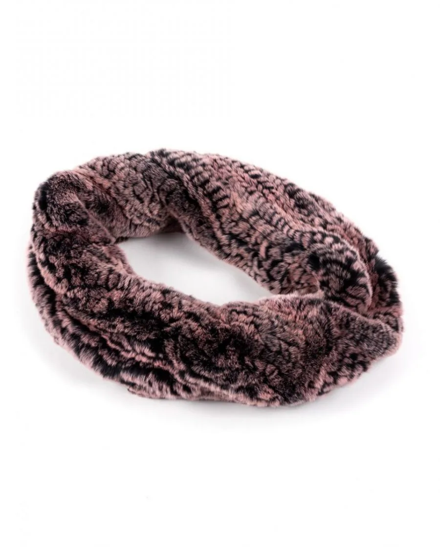 Cuello Swarz de pelo de rex en color rosa combinado