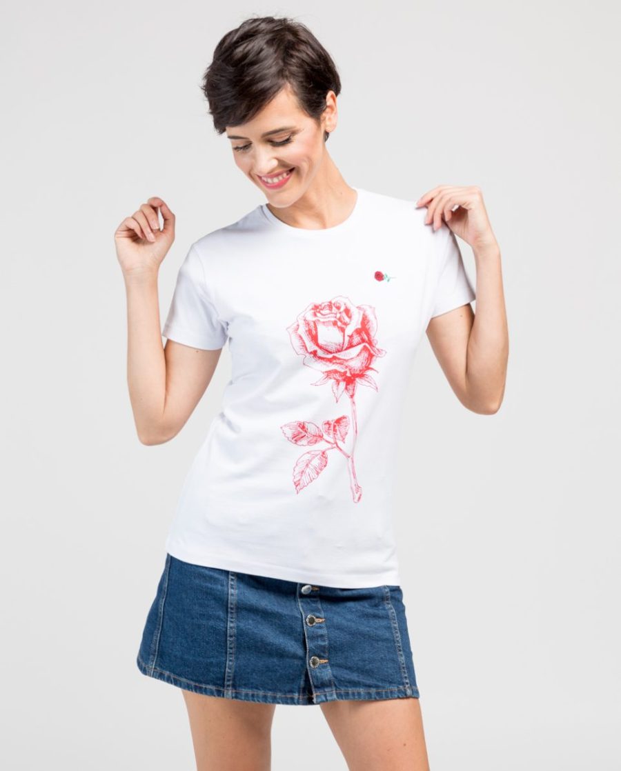 Camiseta de mujer de manga corta con estampado frontal