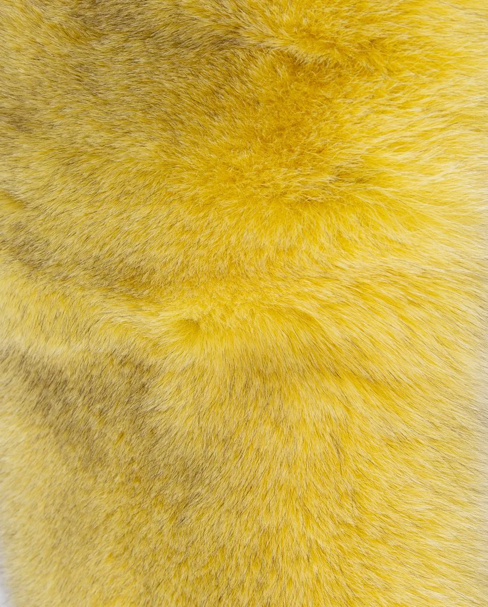 Estola de pelo de zorro en color amarillo - Imagen 2