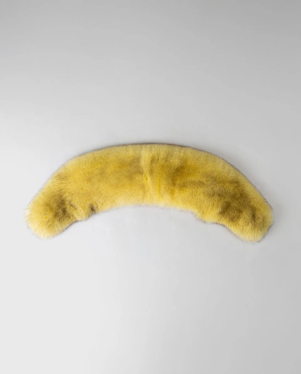 Estola de pelo de zorro en color amarillo - Imagen 3