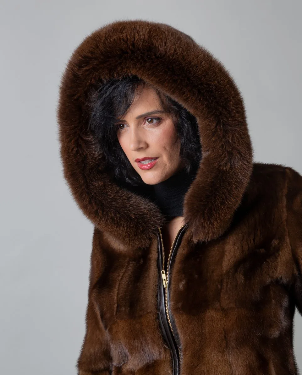 Chaqueta de pelo de mujer de visón con capucha - Imagen 3
