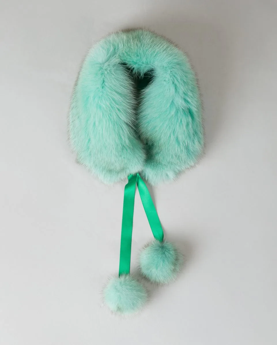 Cuello de pelo de zorro en color verde
