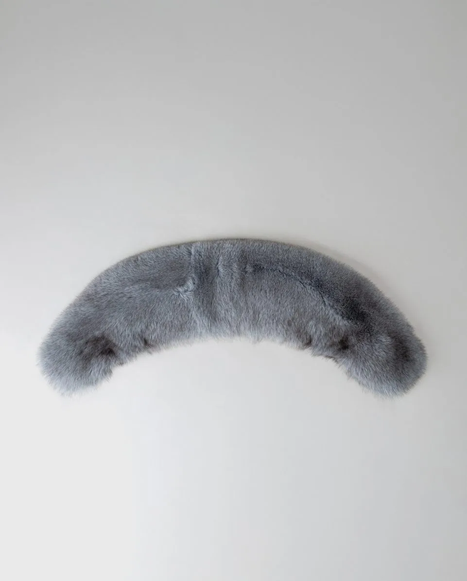 Estola de pelo de zorro en color plata - Imagen 3