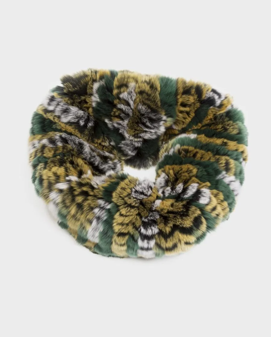 Cuello de pelo de rex multicolor