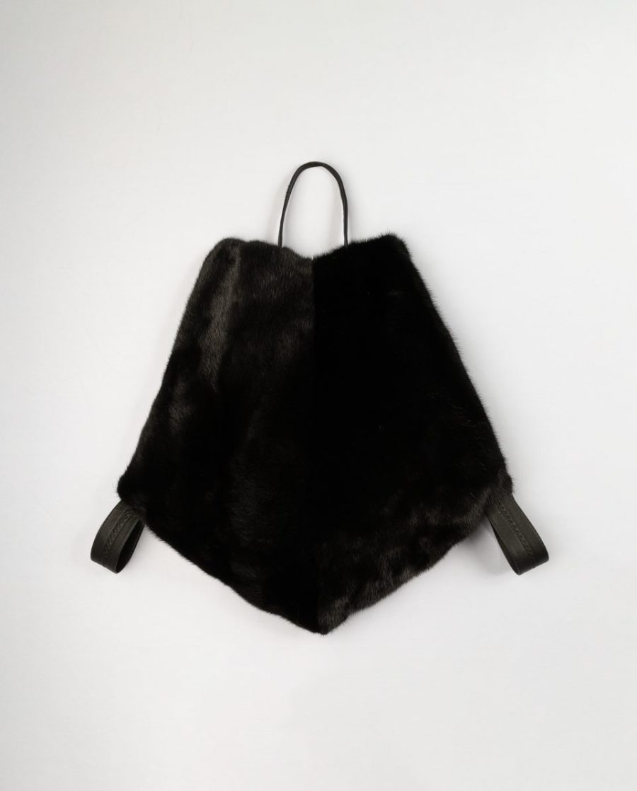 Mochila de mujer de pelo de visón y napa