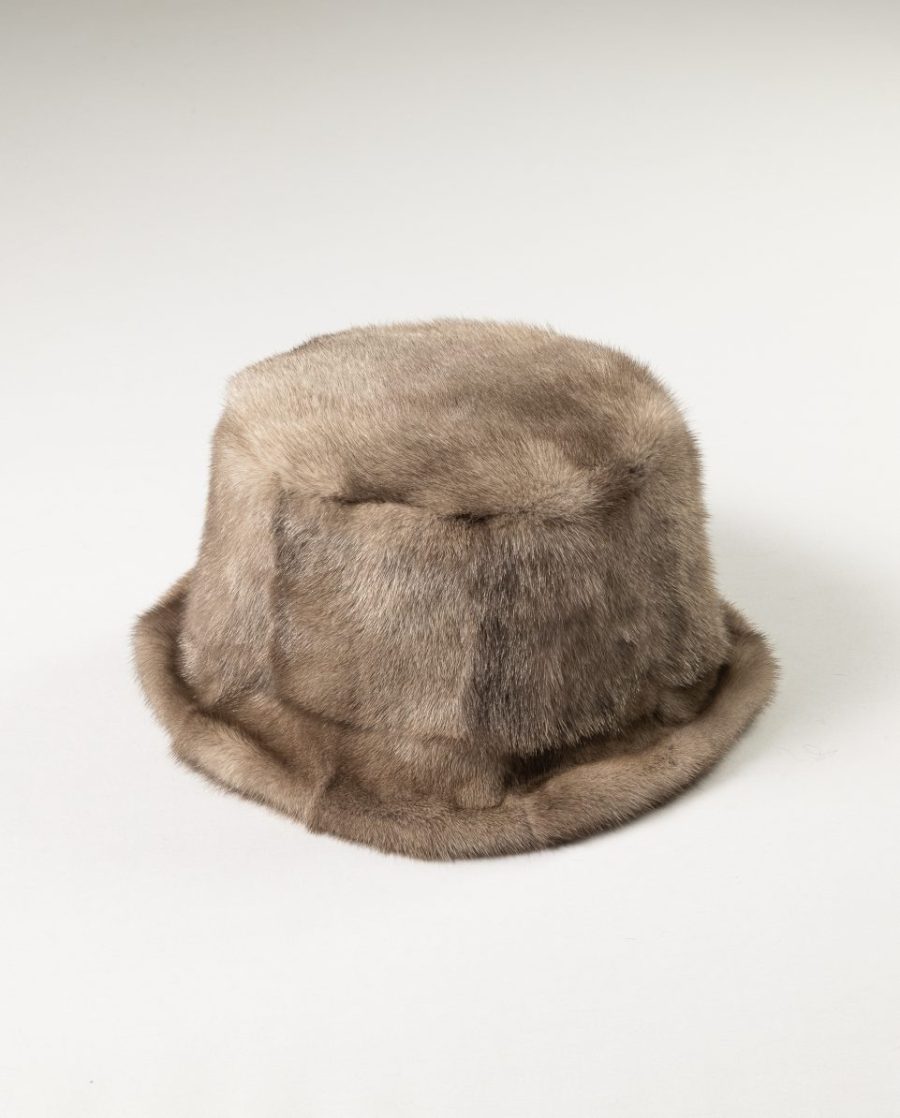 Sombrero de mujer de pelo de visón plata