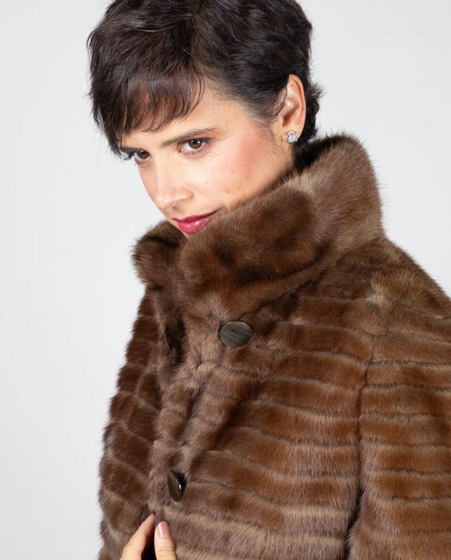 Abrigo de mujer de pelo de visón reversible gabardina