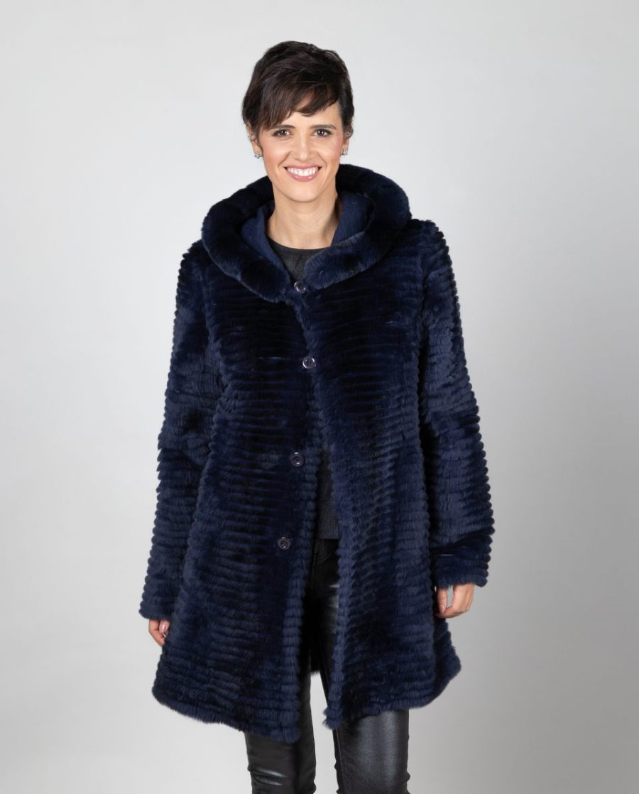 Abrigo de mujer de pelo de rex reversible con capucha