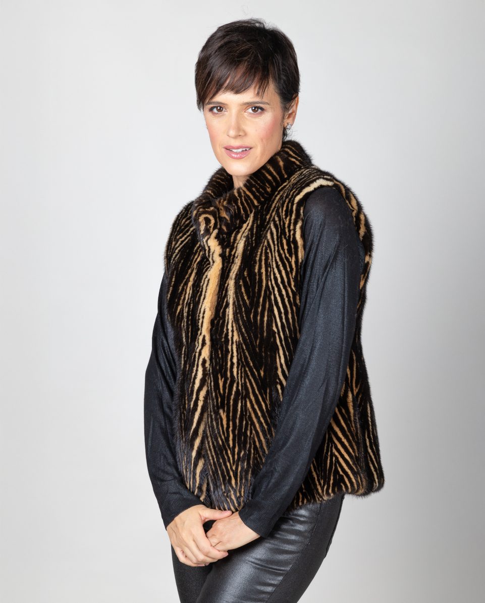 Chaleco corto de mujer de pelo de visón entallado - Imagen 4