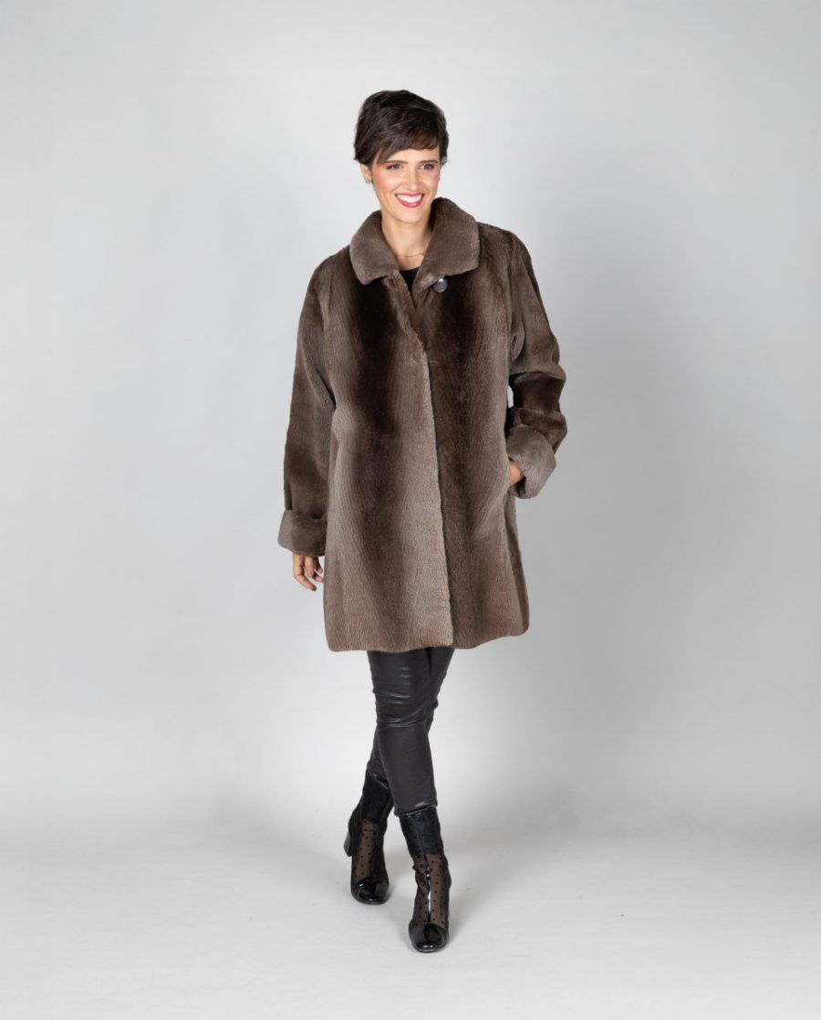 Abrigo largo de mujer de pelo de castor Canadá despinzado