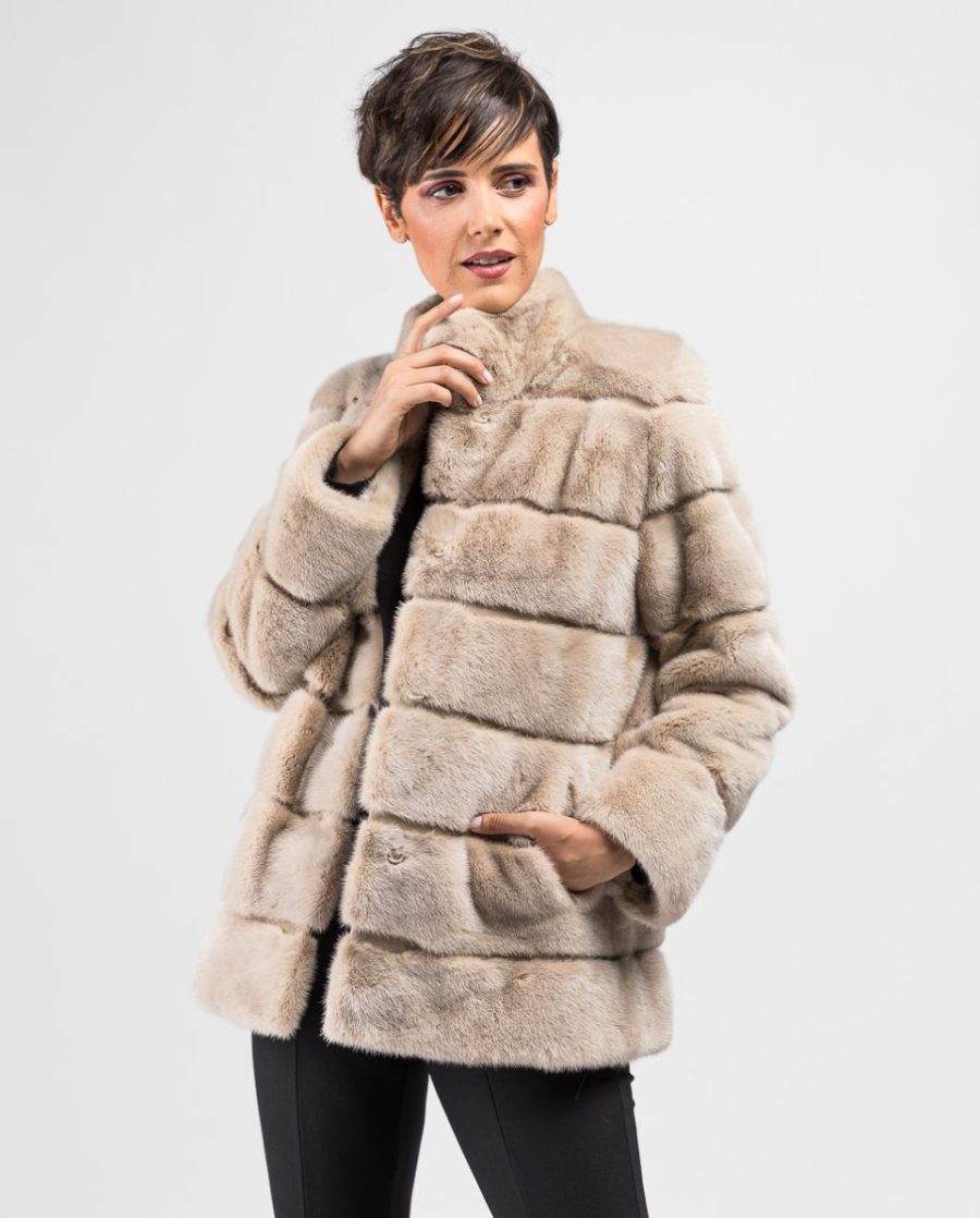 Chaqueta de pelo de mujer de visón con cuello levantado