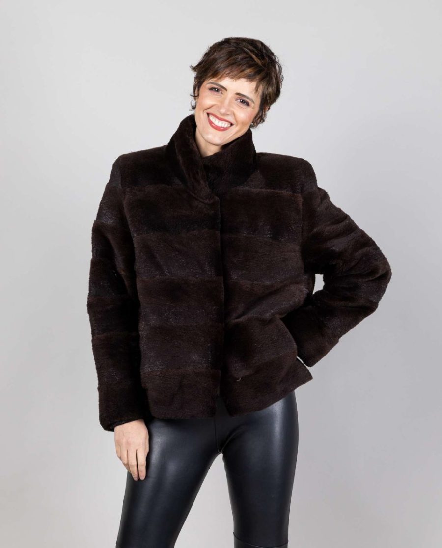 Chaqueta de mujer de pelo de castor rasado con cuello levantado