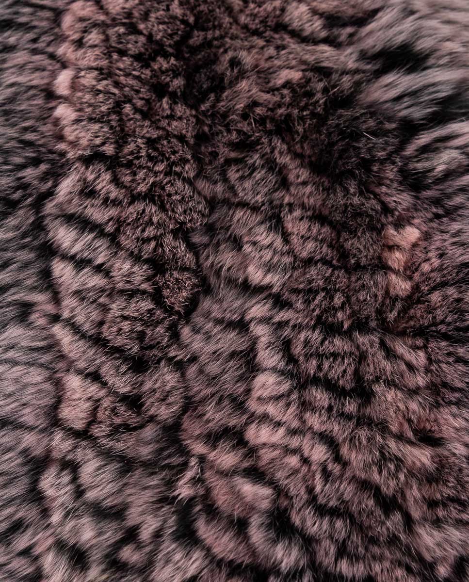 Cuello de pelo de rex en color rosa combinado - Imagen 3
